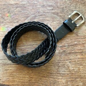 Black braided belt vegan size small, small belt, black belt, skinny belt NWOT